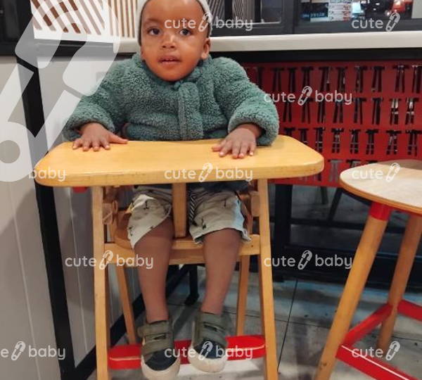 Omphile