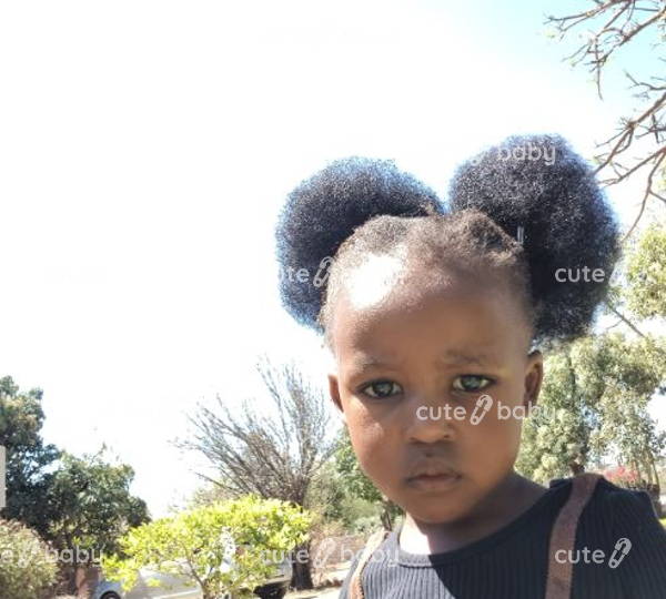 Mphoentle