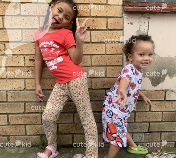 Caz & Caydi