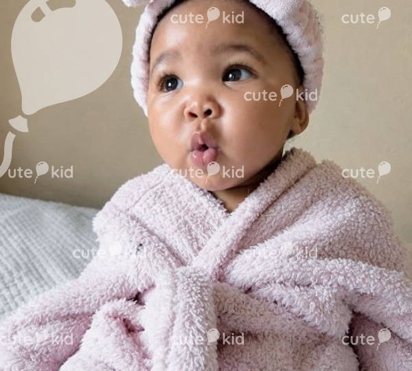 Nkanyezi